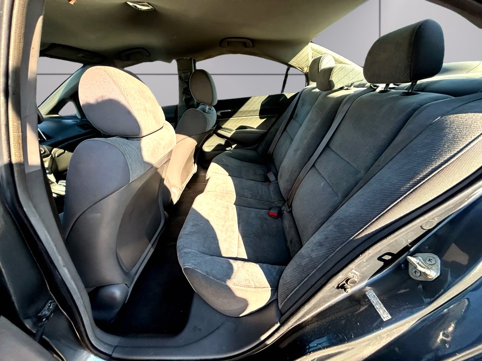 Photo 13 of this HONDA CIVIC