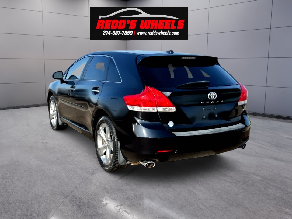 Photo 4 of this TOYOTA VENZA
