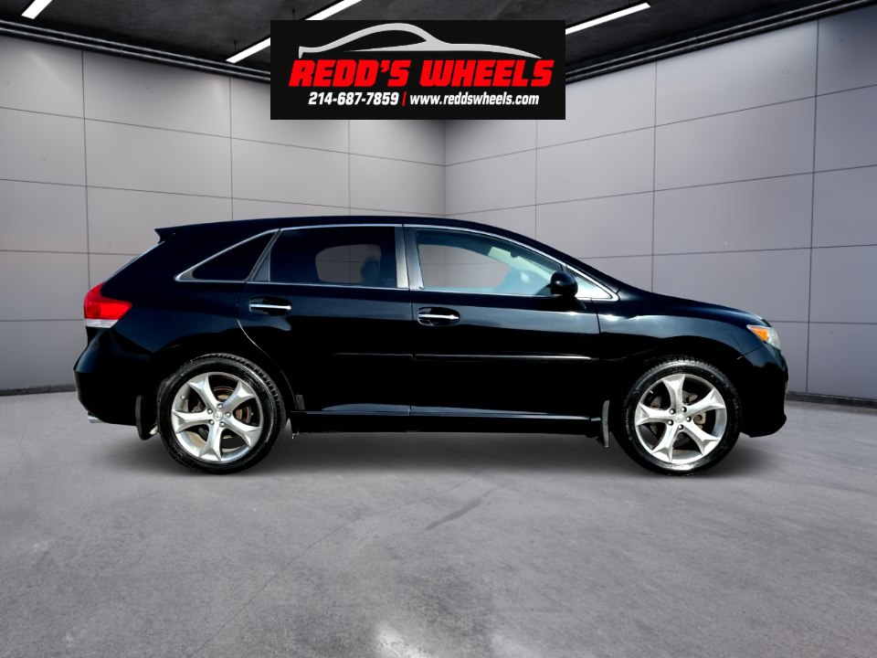Photo 5 of this TOYOTA VENZA