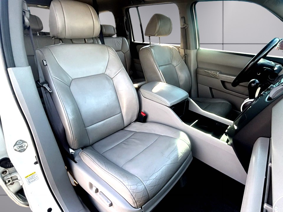 Photo 11 of this HONDA PILOT