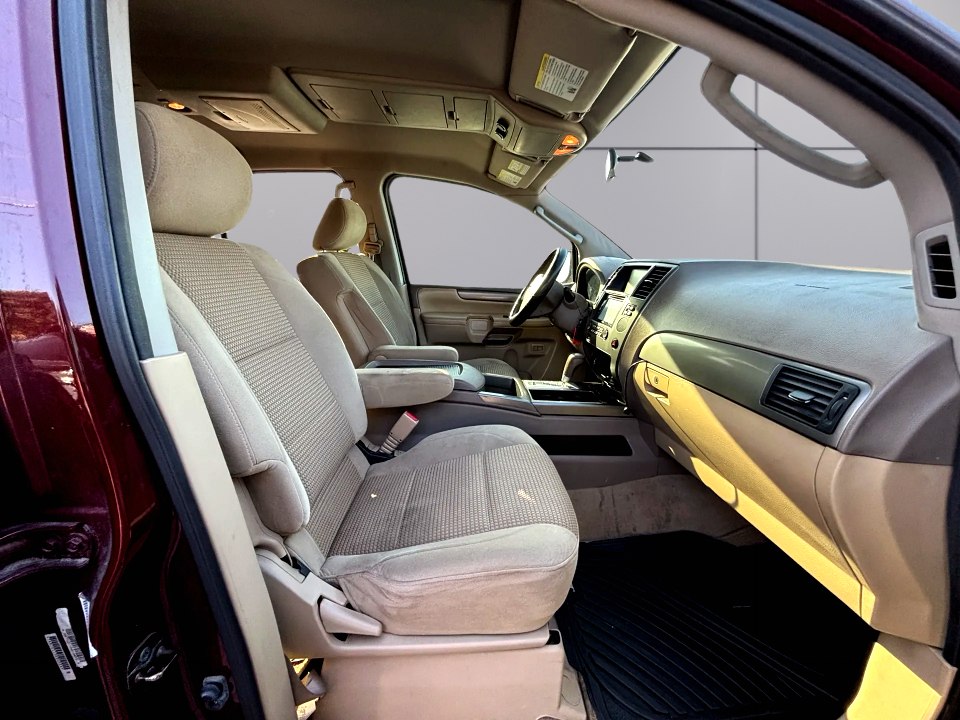 Photo 11 of this NISSAN ARMADA