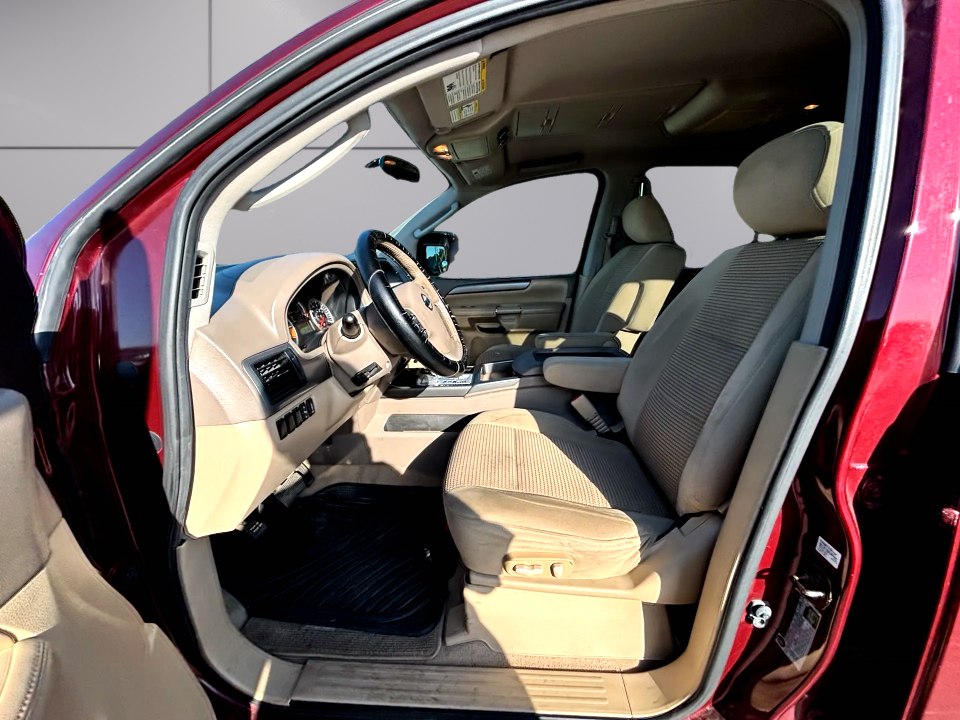 Photo 8 of this NISSAN ARMADA