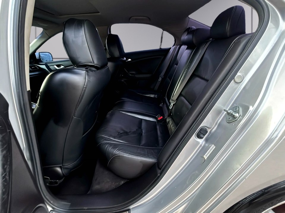 Photo 13 of this ACURA TSX