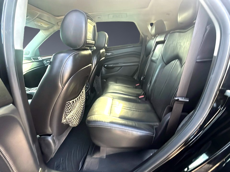 Photo 13 of this CADILLAC SRX