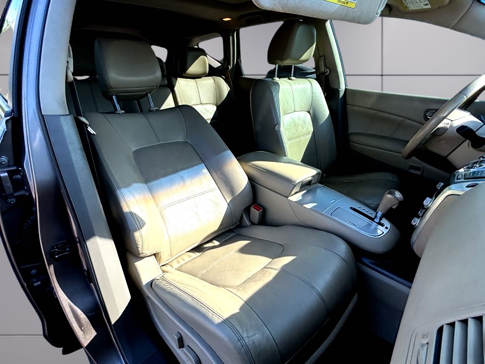 Photo 11 of this NISSAN MUR