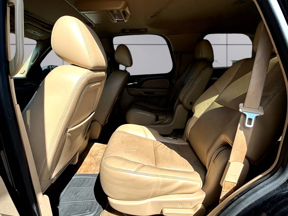 Photo 13 of this CHEVROLET TAHOE