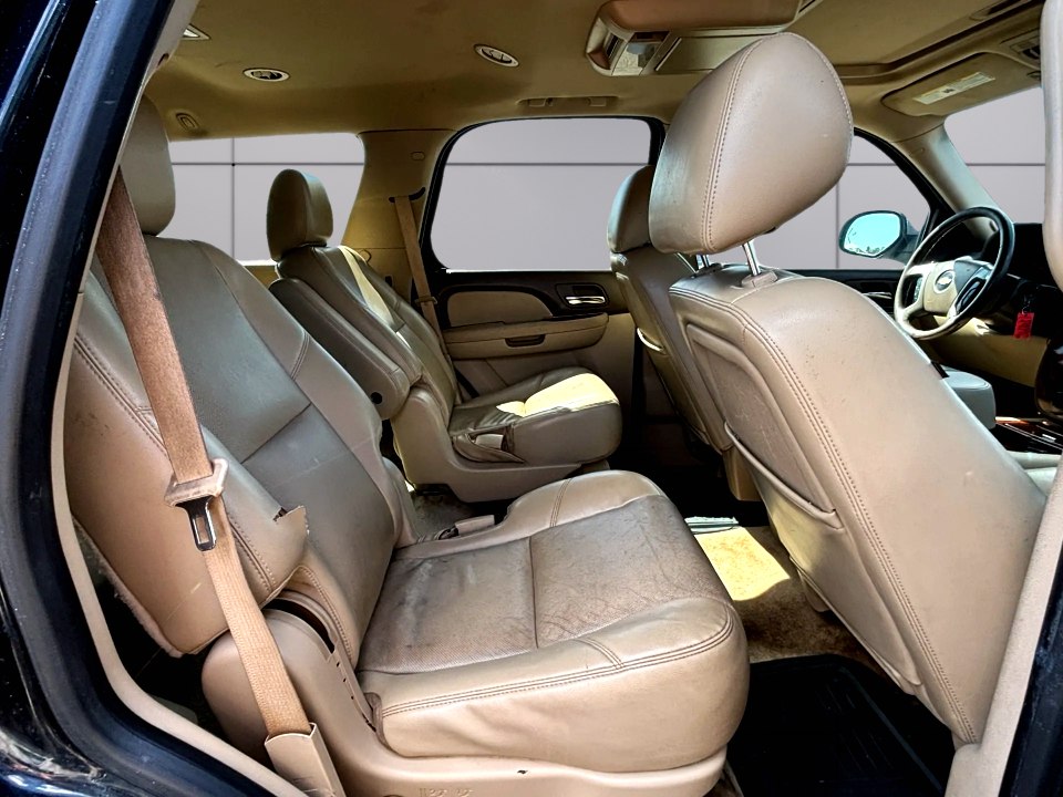 Photo 12 of this CHEVROLET TAHOE