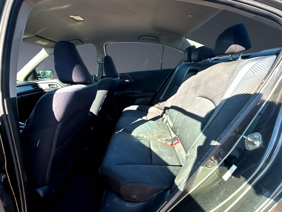 Photo 13 of this HONDA ACCORD