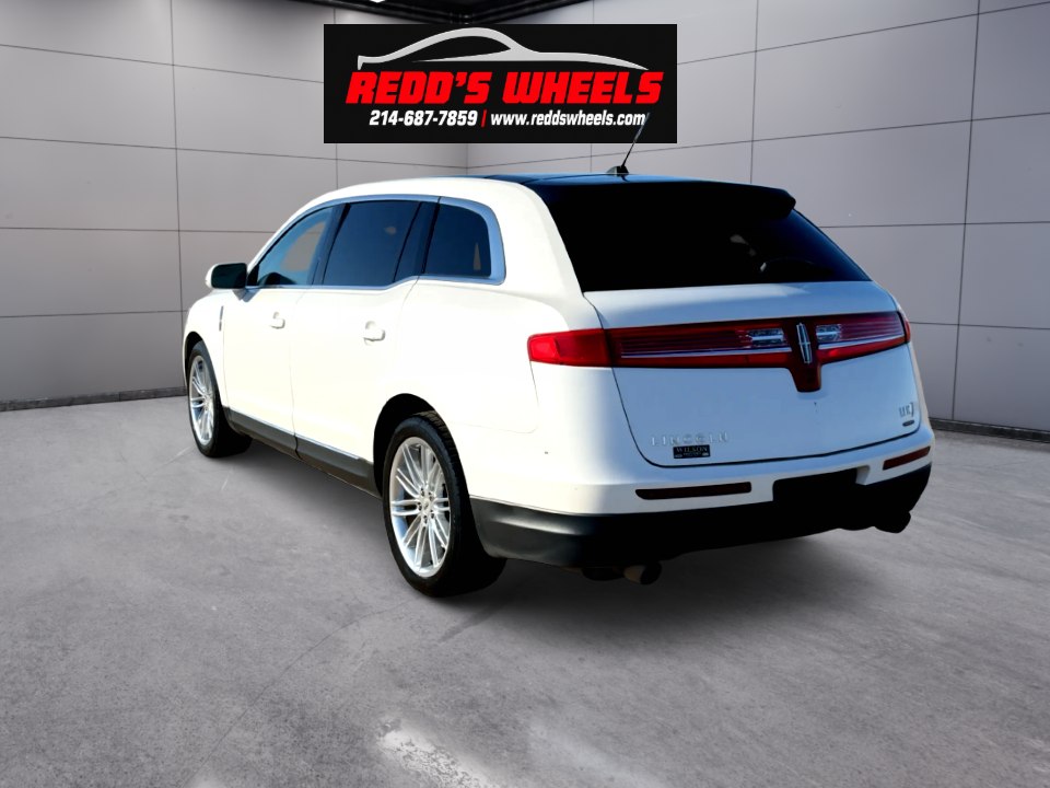 Photo 4 of this LINCOLN MKT