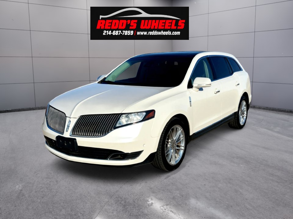 Photo 2 of this LINCOLN MKT