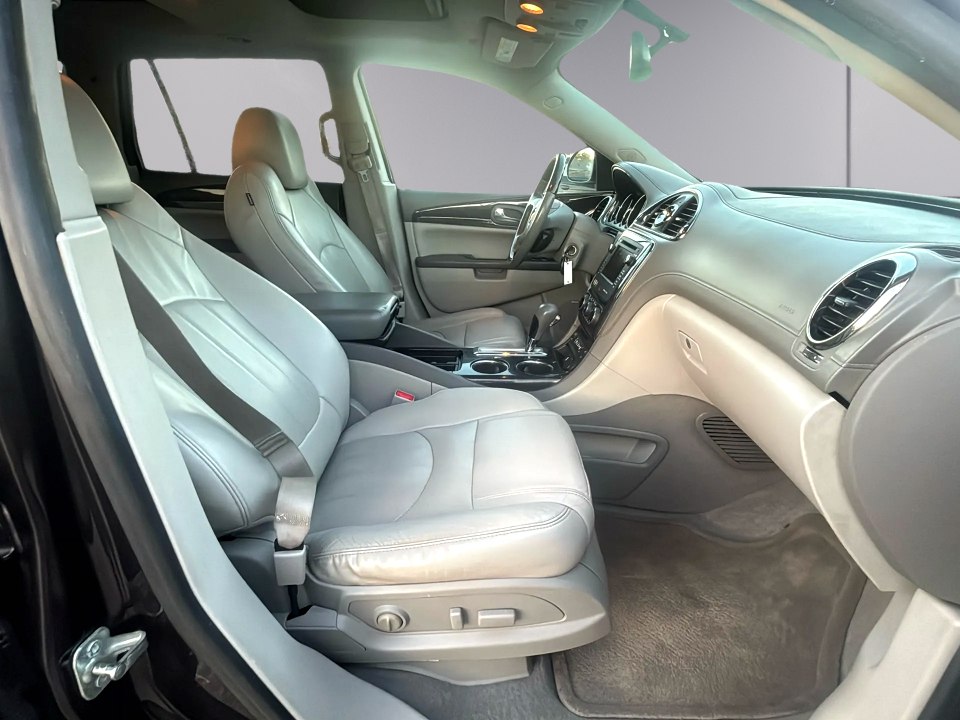 Photo 10 of this BUICK ENC