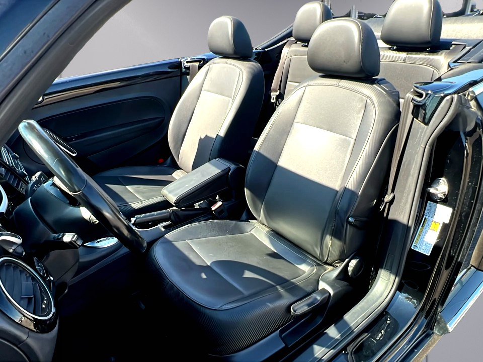 Photo 11 of this VOLKSWAGEN BEETLE CONVERTI