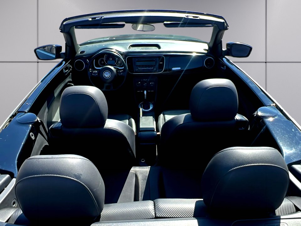 Photo 10 of this VOLKSWAGEN BEETLE CONVERTI