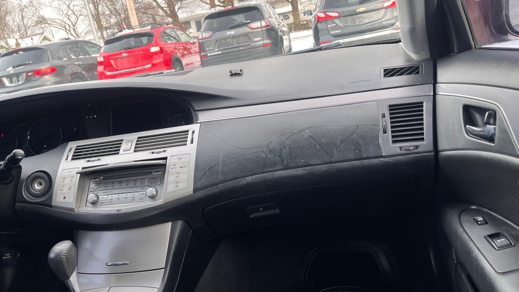 Photo 22 of this TOYOTA AVALON