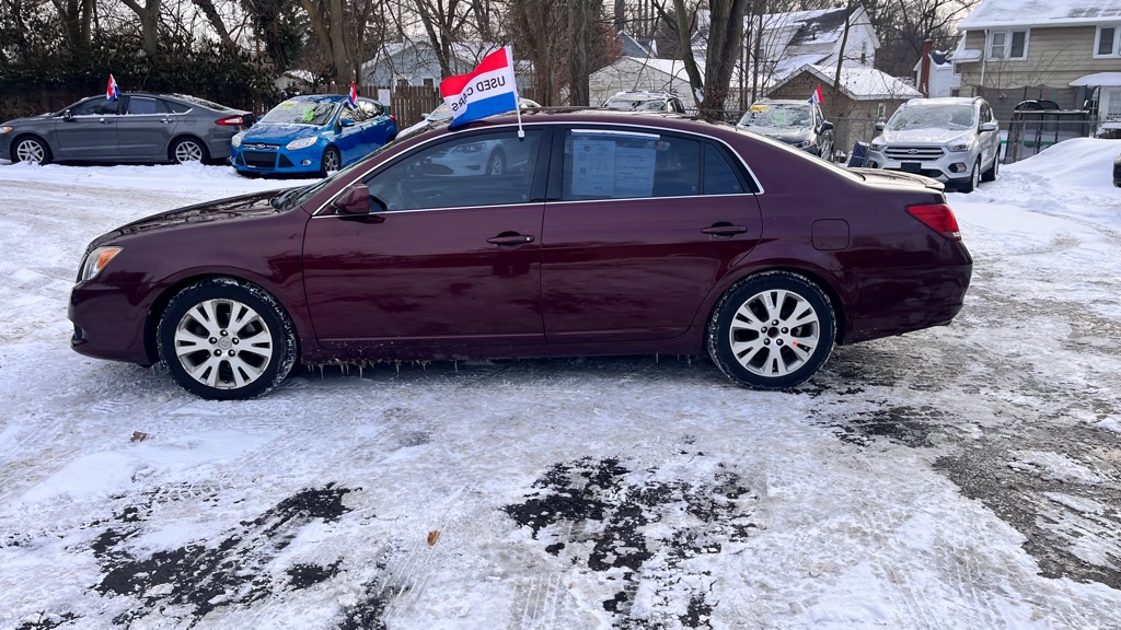 Photo 3 of this TOYOTA AVALON