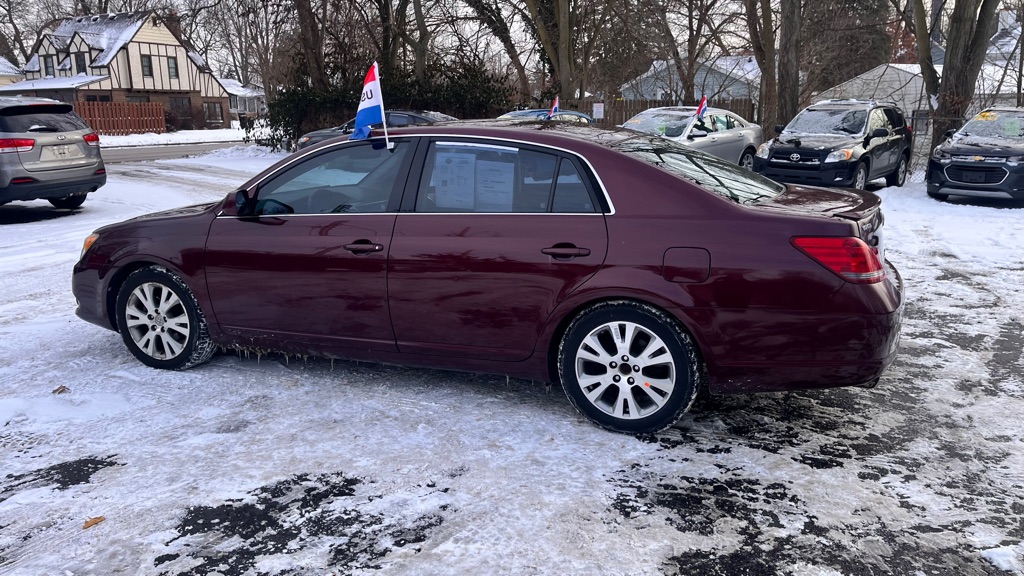 Photo 4 of this TOYOTA AVALON