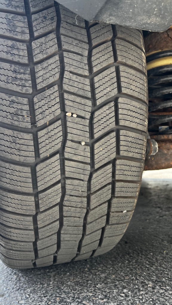 Photo 54 of this FORD ESCAPE