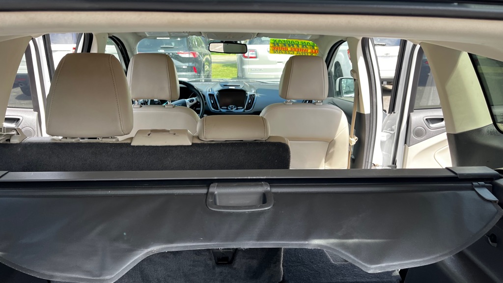 Photo 43 of this FORD ESCAPE