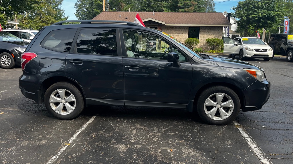 Photo 8 of this SUBARU FORESTER