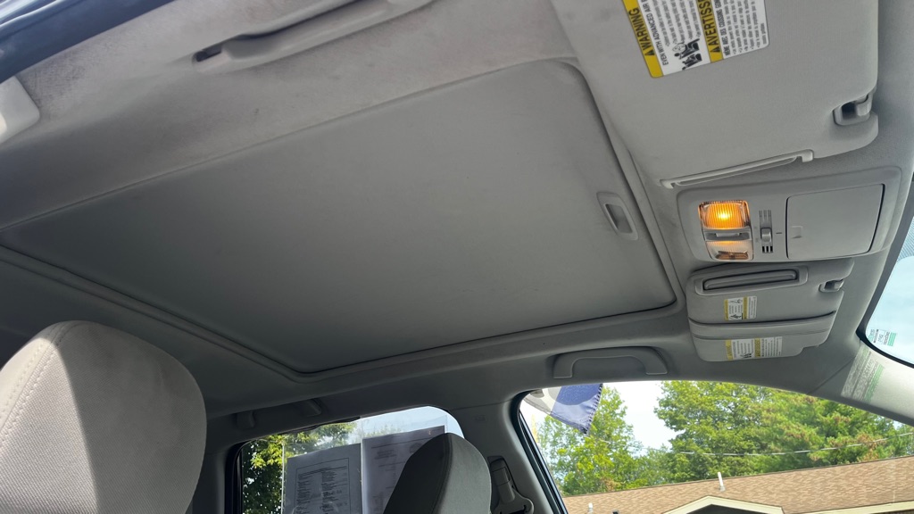Photo 35 of this SUBARU FORESTER