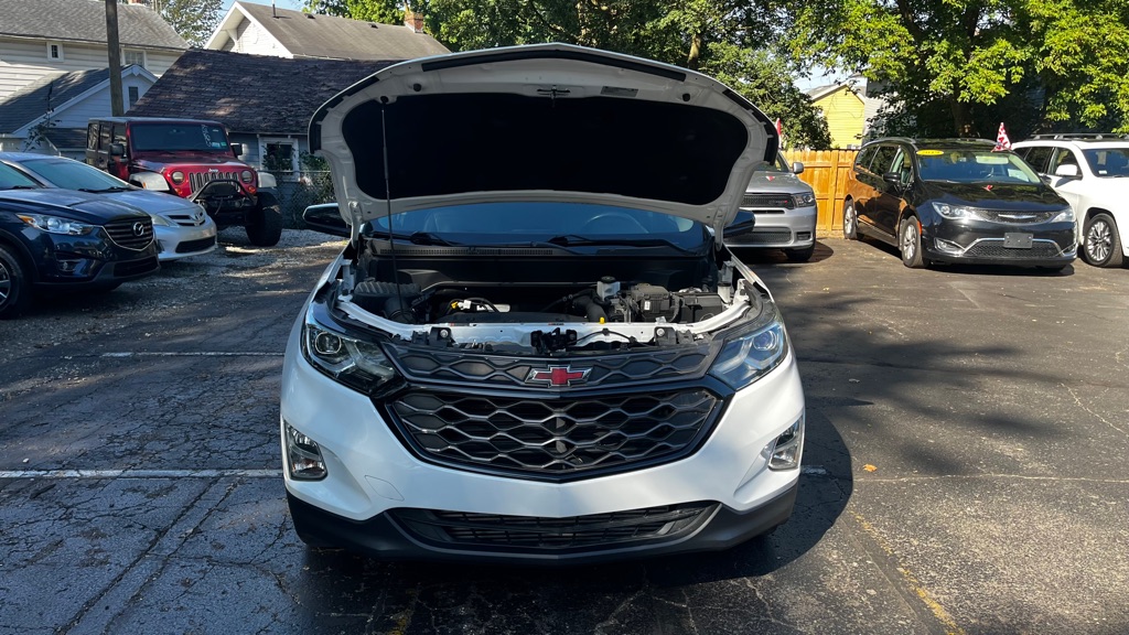 Photo 13 of this CHEVROLET EQUINOX