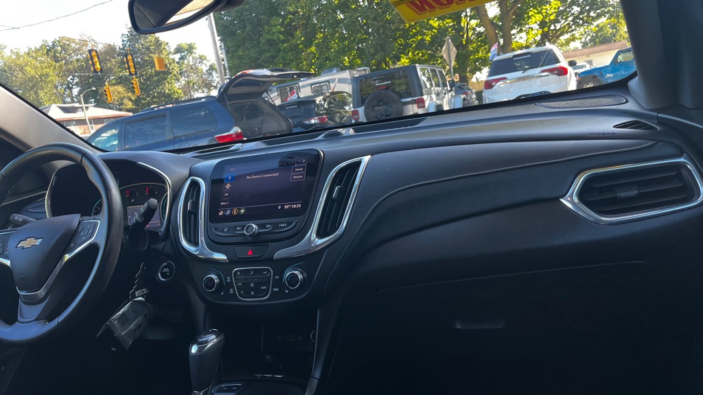 Photo 40 of this CHEVROLET EQUINOX
