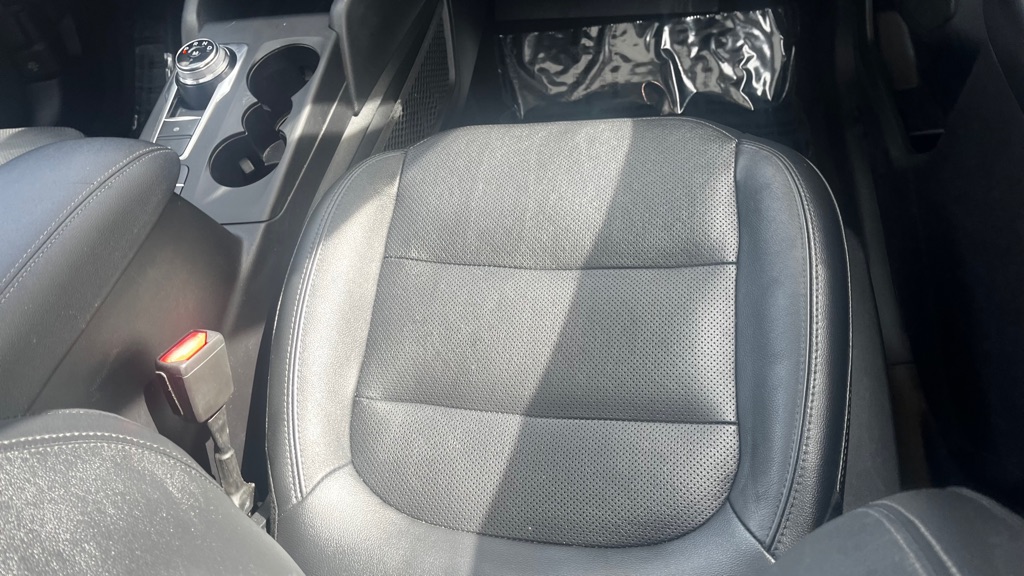 Photo 47 of this FORD ESCAPE