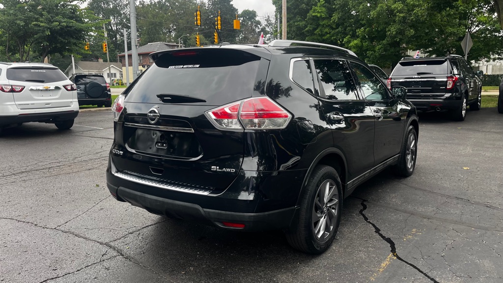 Photo 7 of this NISSAN ROGUE