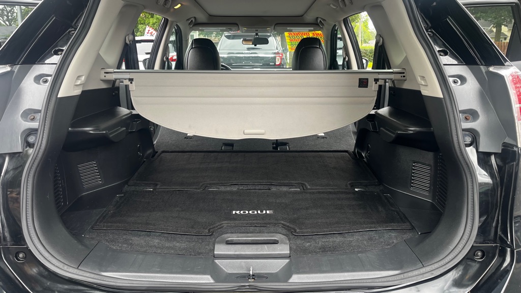 Photo 46 of this NISSAN ROGUE