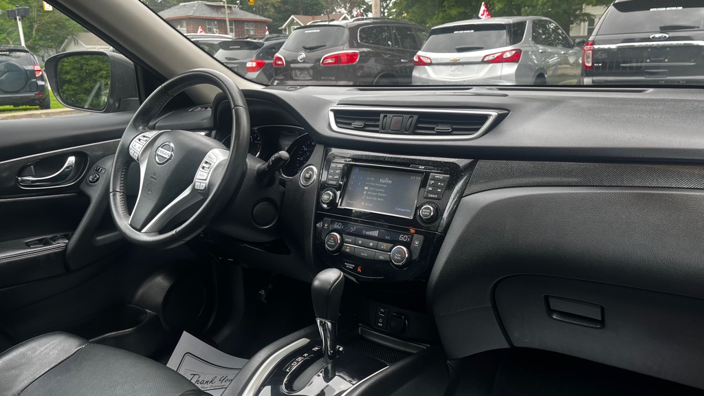 Photo 41 of this NISSAN ROGUE