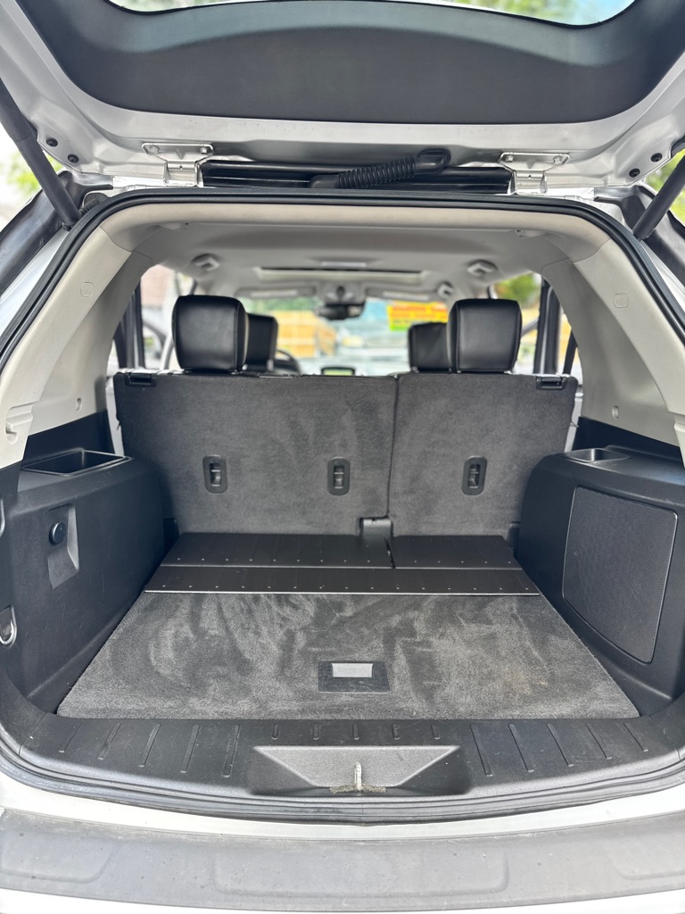Photo 34 of this GMC TERRAIN