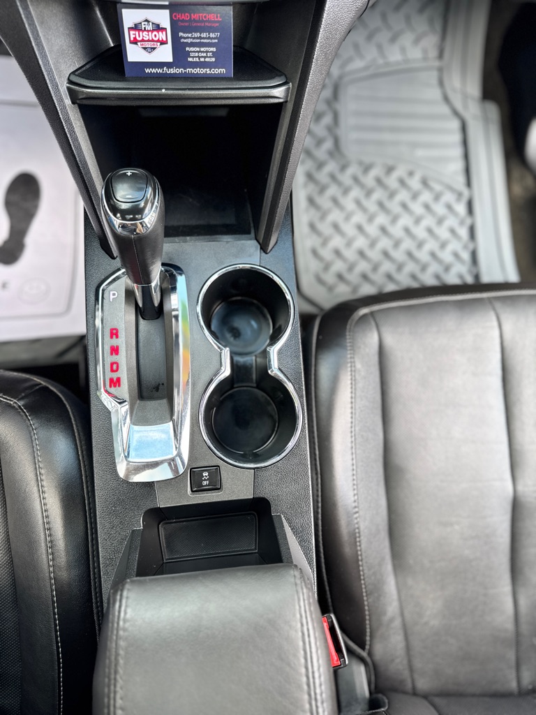 Photo 25 of this GMC TERRAIN