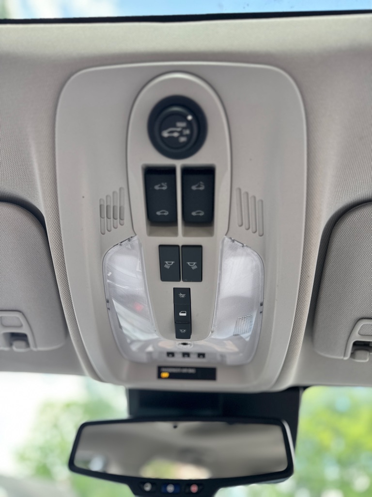 Photo 26 of this GMC TERRAIN