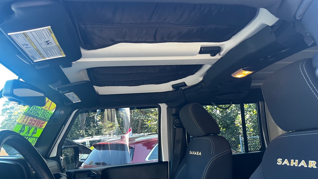 Photo 15 of this JEEP WRANGLER UNLIMI