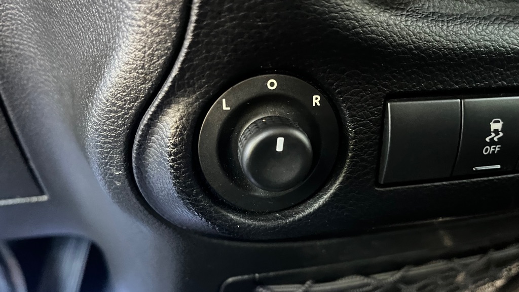 Photo 31 of this JEEP WRANGLER UNLIMI