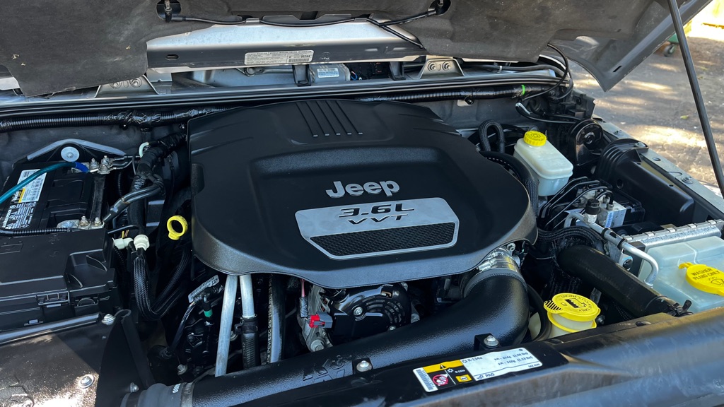 Photo 14 of this JEEP WRANGLER UNLIMI