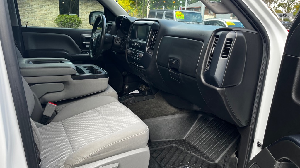 Photo 32 of this GMC SIERRA 1500