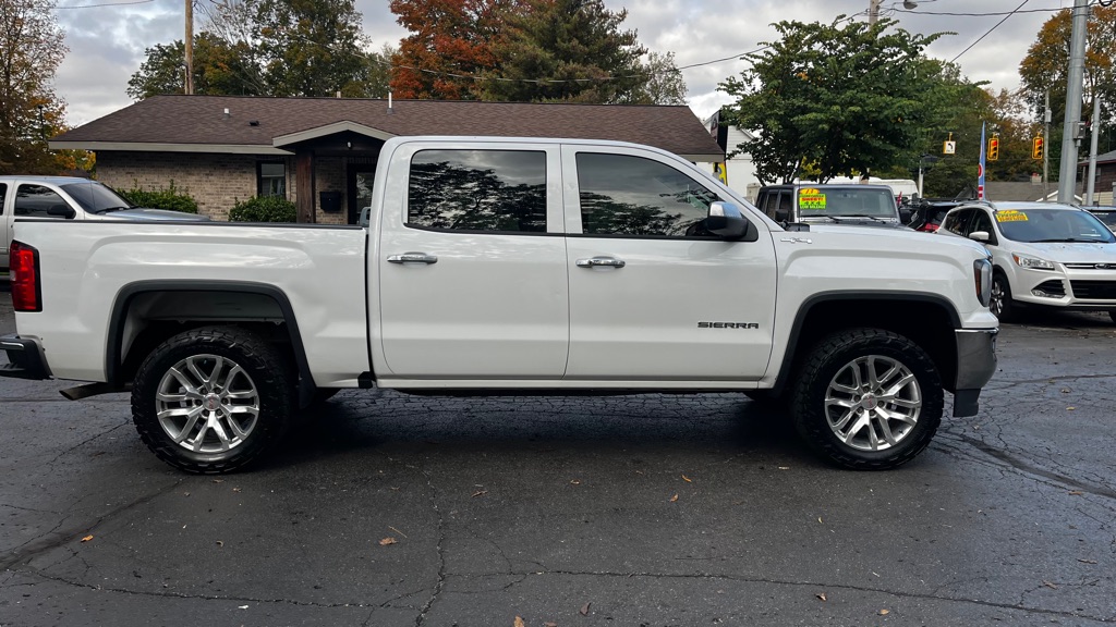 Photo 9 of this GMC SIERRA 1500
