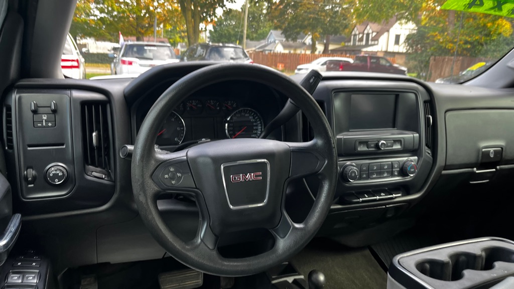 Photo 39 of this GMC SIERRA 1500