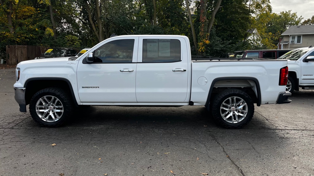 Photo 3 of this GMC SIERRA 1500
