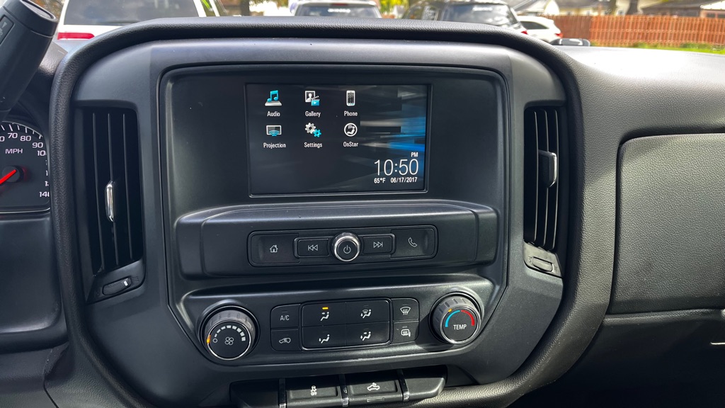Photo 21 of this GMC SIERRA 1500
