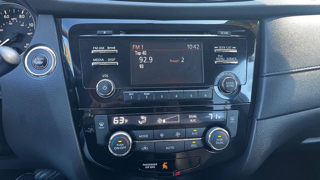 Photo 20 of this NISSAN ROGUE