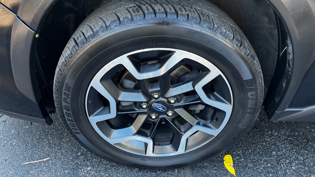 Photo 54 of this SUBARU CROSSTREK