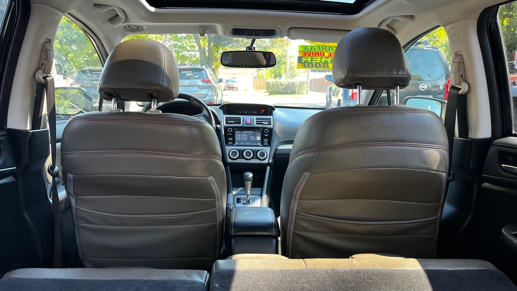 Photo 44 of this SUBARU CROSSTREK