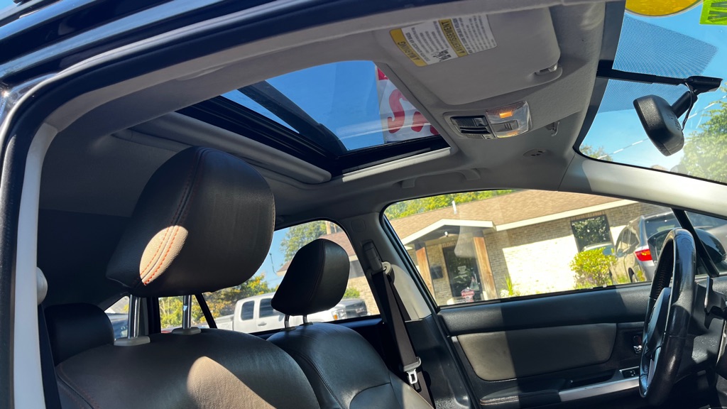 Photo 27 of this SUBARU CROSSTREK