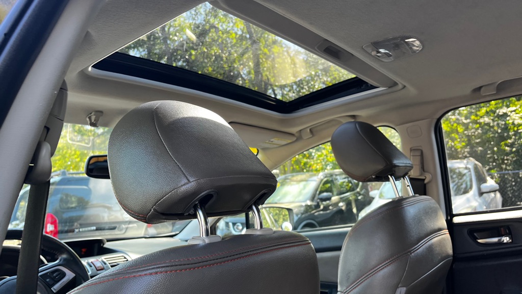 Photo 32 of this SUBARU CROSSTREK