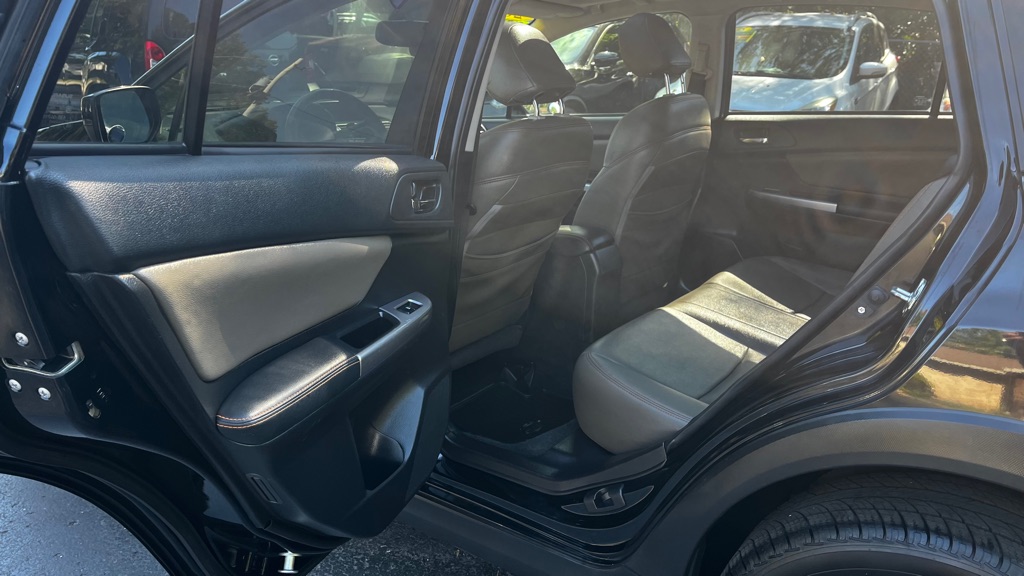 Photo 35 of this SUBARU CROSSTREK