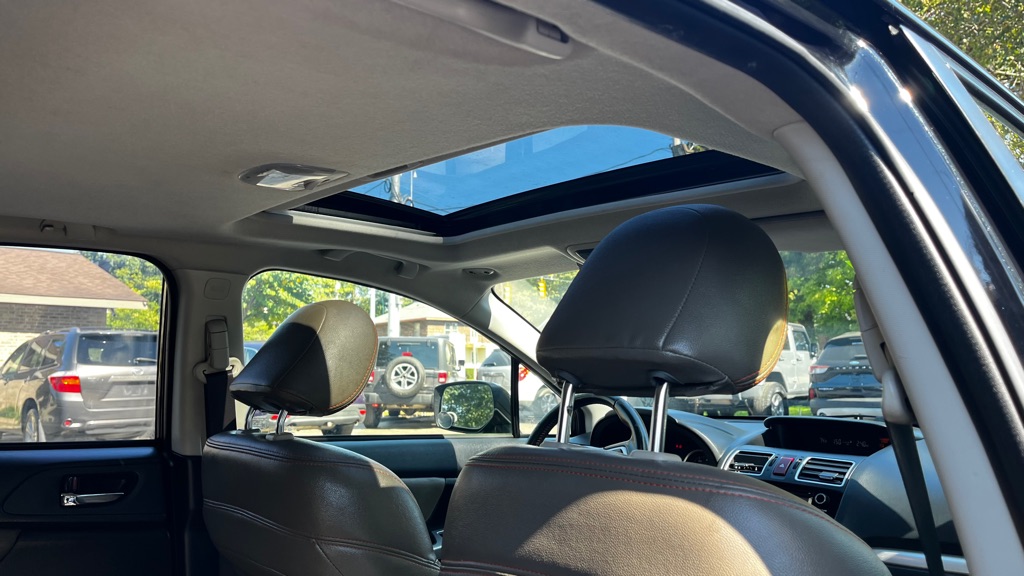 Photo 38 of this SUBARU CROSSTREK