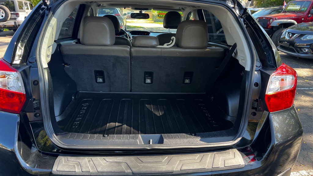 Photo 49 of this SUBARU CROSSTREK