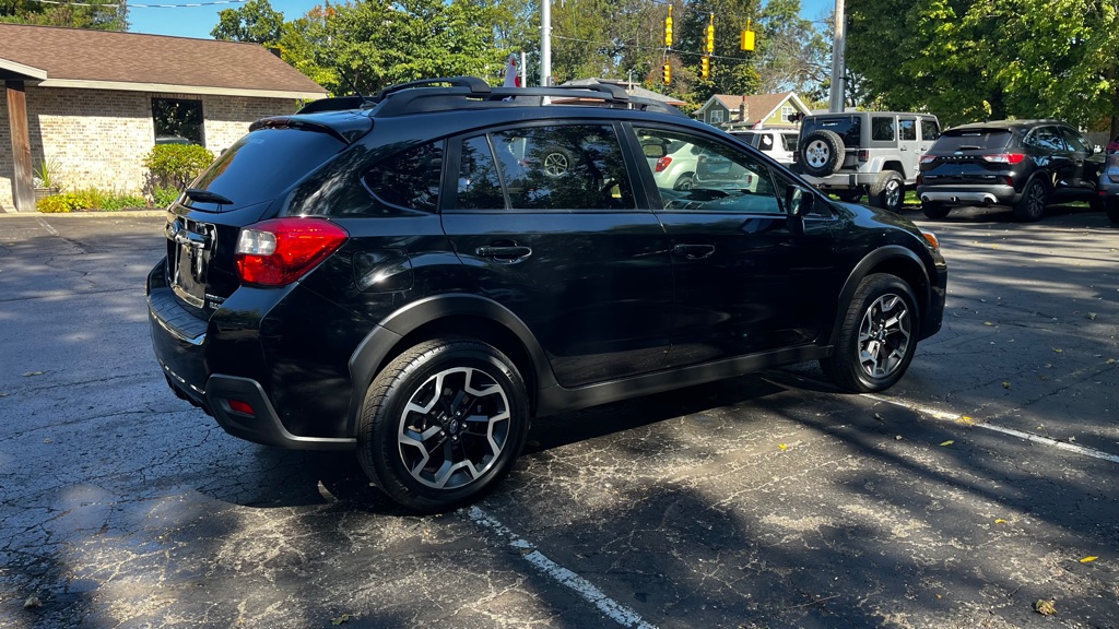 Photo 8 of this SUBARU CROSSTREK